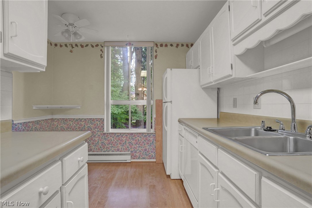 Silver Lake Towers Condo - Residential