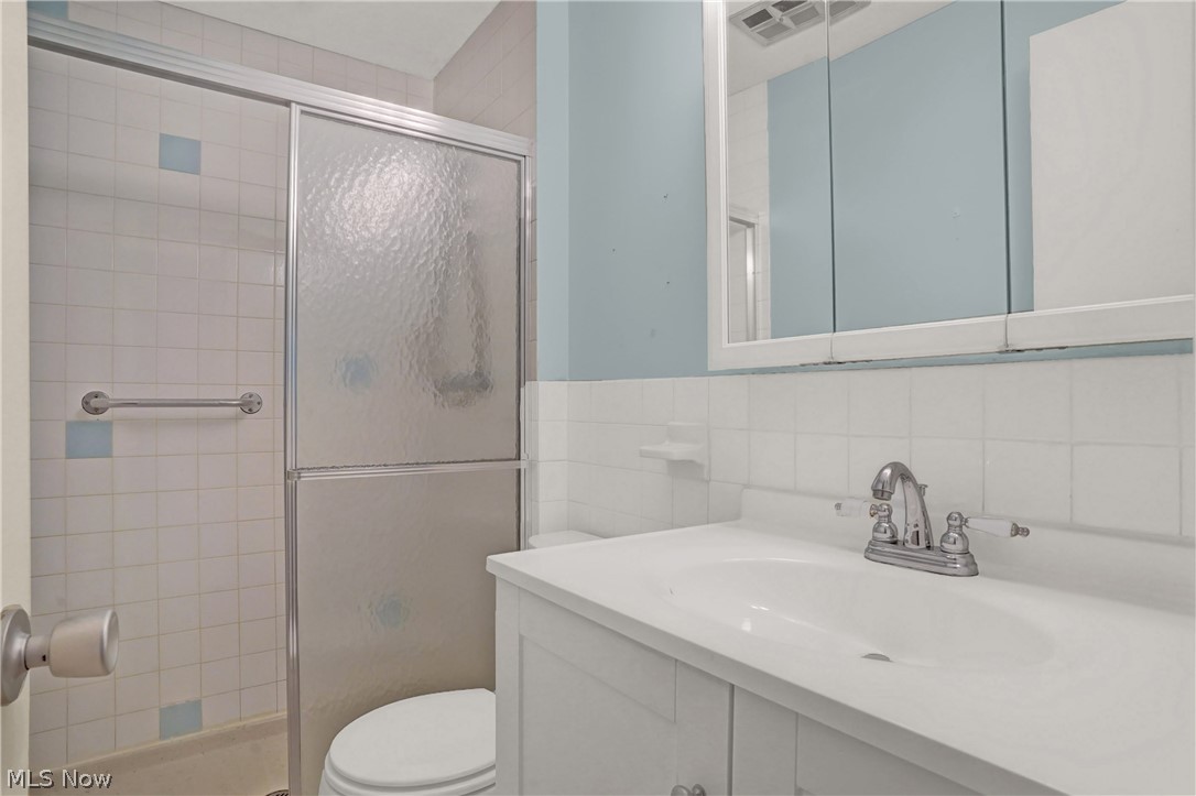 Silver Lake Towers Condo - Residential