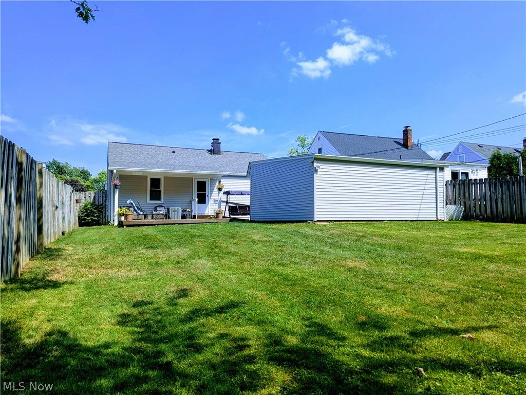 Photo of 1140 Iroquois Avenue, Mayfield Heights, OH 44124 (MLS # 5202277)