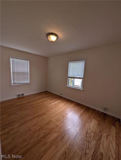 Tiny photo for 1678 Byron Drive, Mayfield Heights, OH 44124 (MLS # 5210558)
