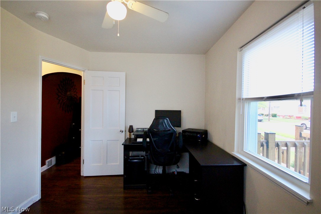 George Easterbrooks Sheila Park - Residential