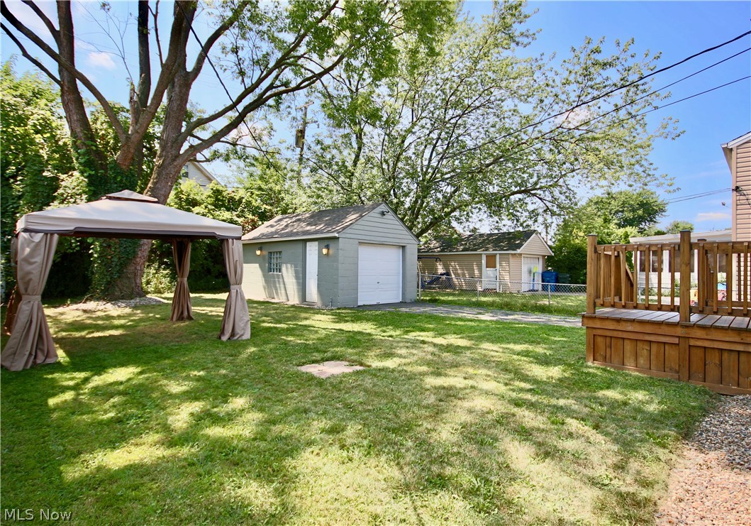 George Easterbrooks Sheila Park - Residential