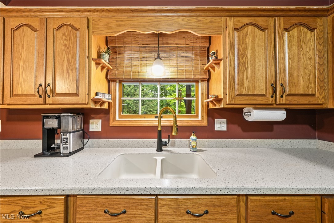 9649 Wisteria Drive, Windham, Ohio image 12