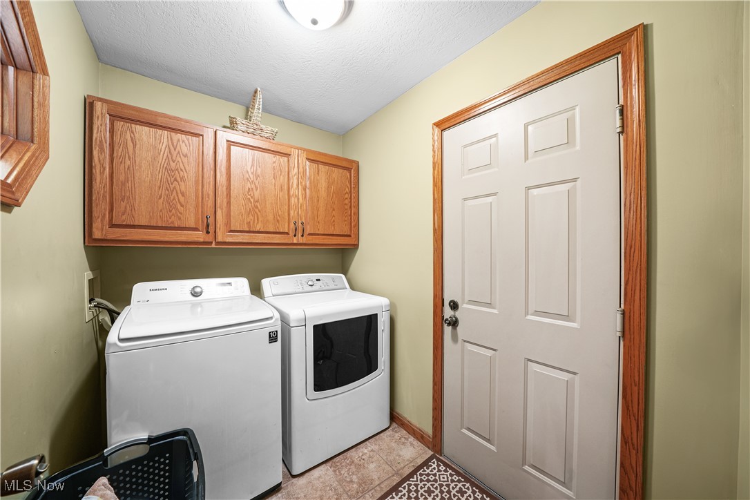 9649 Wisteria Drive, Windham, Ohio image 5