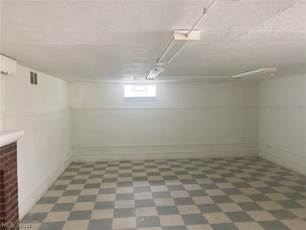 Euclid 13 - Residential