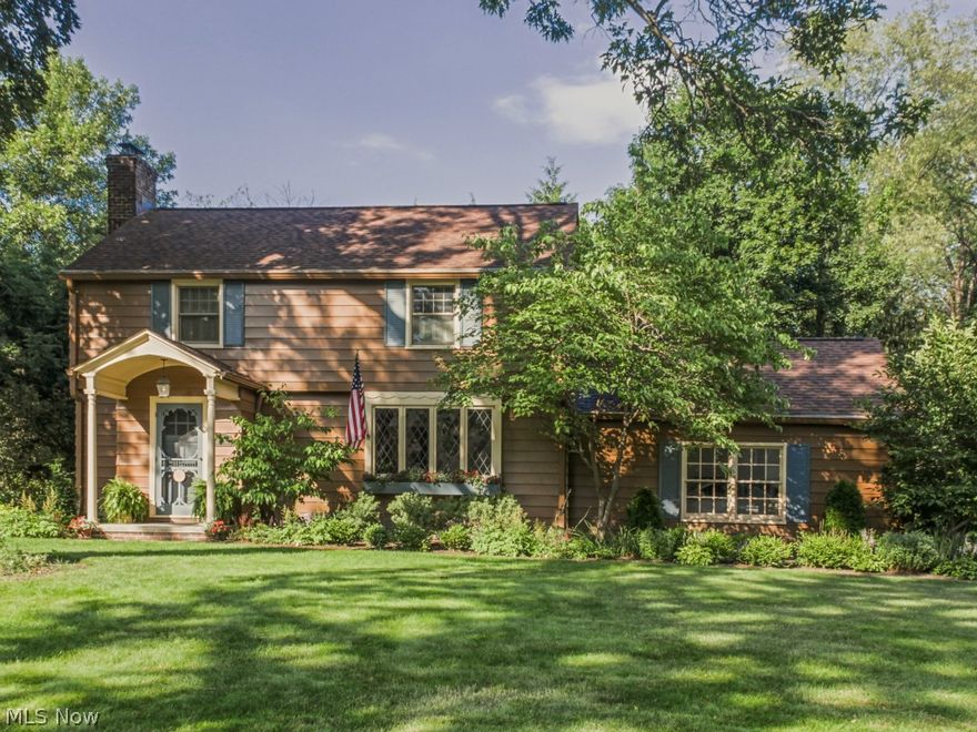 Pristine colonial in Silver Lake Estates. Enjoy the traditional living room and dining room with a large great room and master chef kitchen. The dream kitchen with Viking range, is well done with special cupboards, granite counters and bar stools.  The great room flows into a second dining room with light, bright, windows around the stunning back yard. A screened porch is off the great room and master bedroom, giving you a serene area for extra dining, reading, backdoor enjoyment. The first floor has a generous master bedroom, walk in closet and beautiful bath, complete with stained glass windows. The two car garage leads into the back with folding doors for ease of shoes and coats. Up stairs you will find the full bath up to date. The second store has three bedroom with hard wood floors, generously sized, plus a small room which could be a nursery, office or toy room. All windows but 3 are newer. Everywhere you will see quality work, from the basement that has a wine room, storage​​‌​​​​‌​‌​​​‌‌​​​‌‌‌​​‌​​‌‌​​​​ she