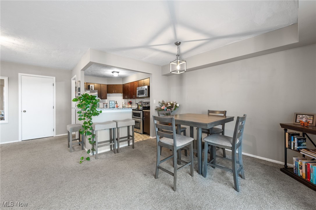 Meridian Condo - Residential