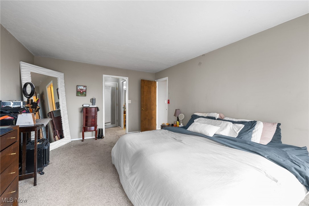 Meridian Condo - Residential