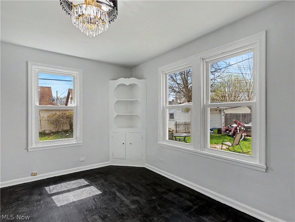 Renwood - Residential