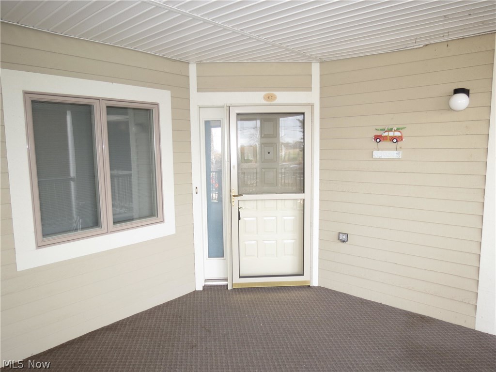 Beachwood Villa - Residential