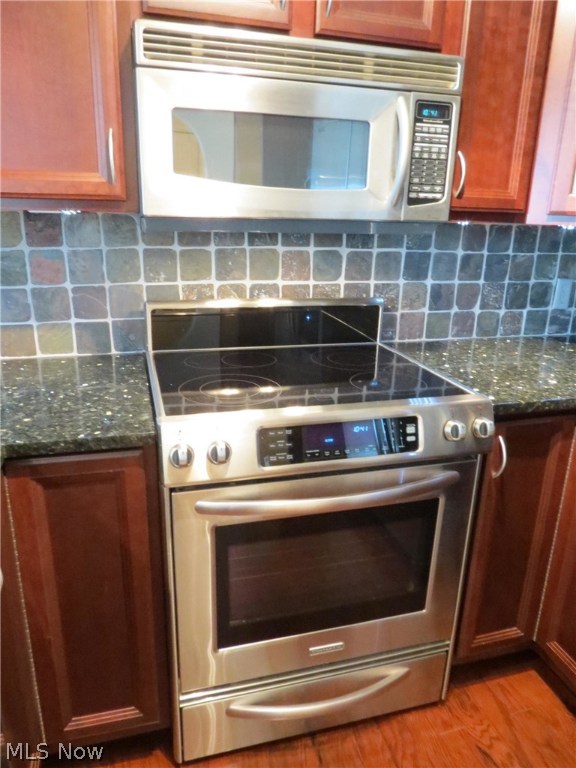 Beachwood Villa - Residential