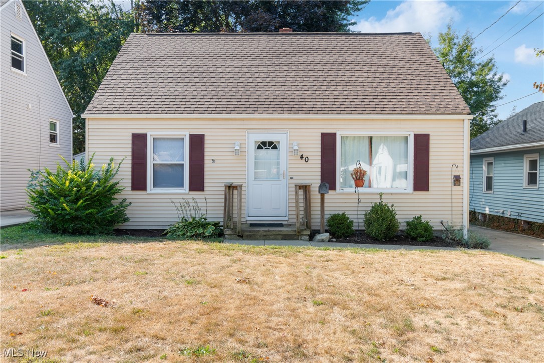 Charming 3-bedroom, 1-bath Cape Cod in Firestone Park with 1,008 sq ft of living space. Features two bedrooms on the main floor and a large upstairs master. Partially finished block basement offers extra space for storage or recreation. Enjoy a partially fenced backyard, 1-car detached garage, and convenient side entry. Major updates include: new furnace & A/C (2012), new roof with sheathing, shingles & gutters (2023), side entry door (2023), new refrigerator (2025), and oven (2021). Just minutes from highway access, this home is move-in ready and waiting for your personal touch!