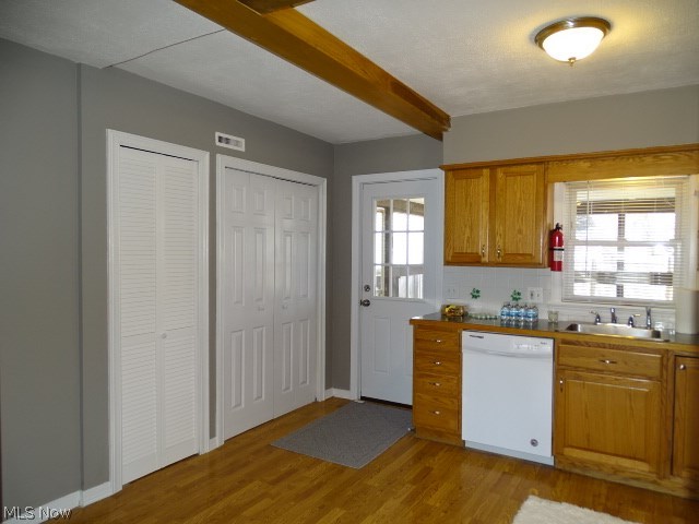 Sealhurst - Residential