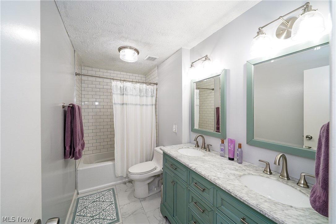 Aurora Shores Sub - Residential