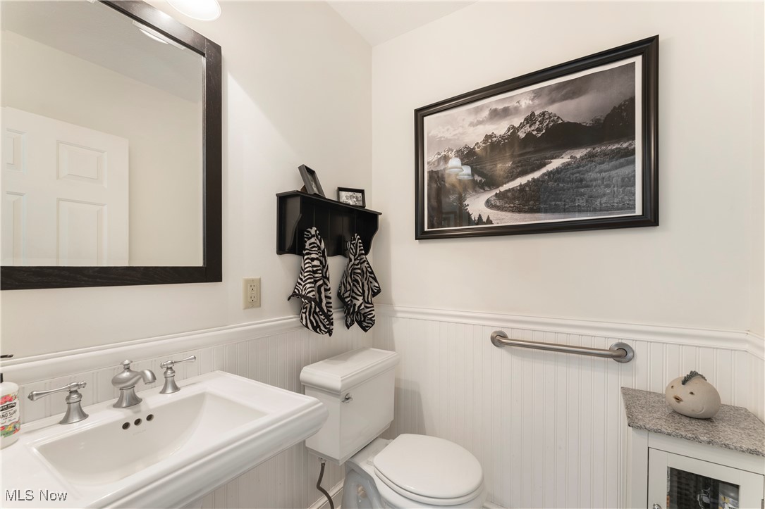 Willowdale Lake - Residential