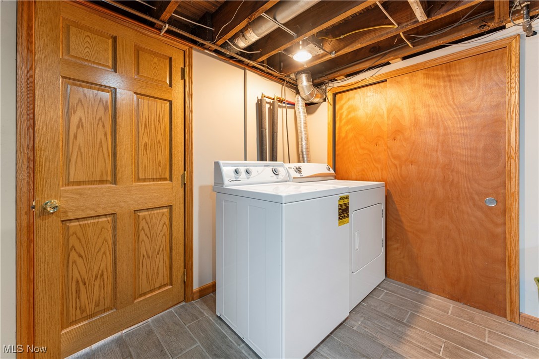 Willowdale Lake - Residential