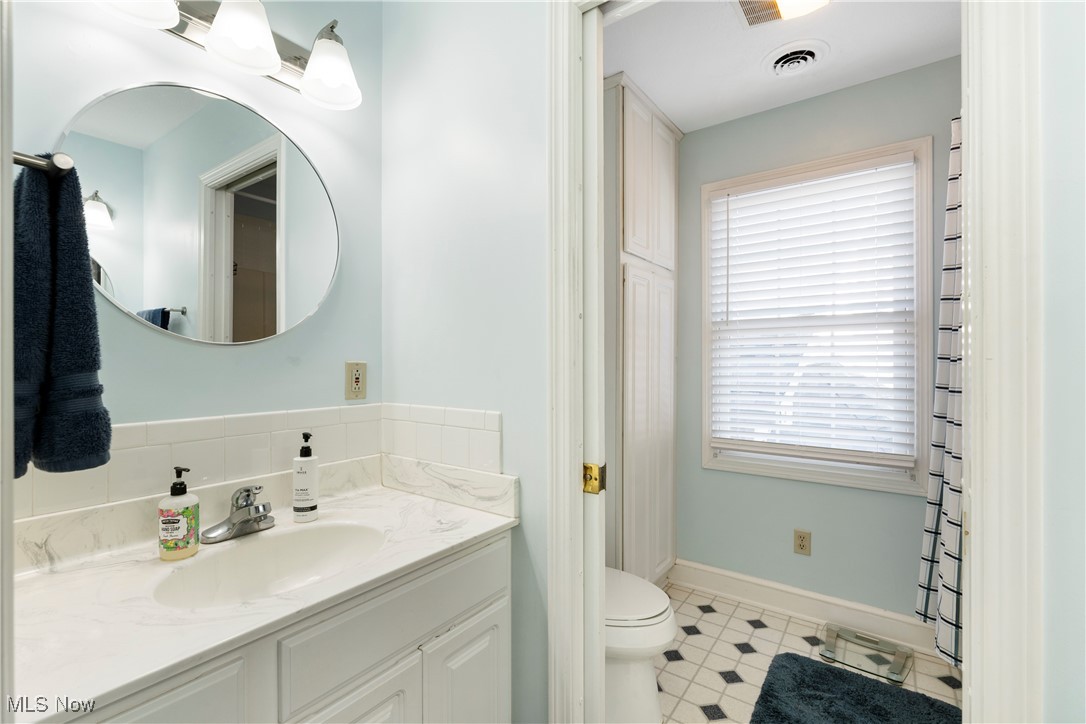 Willowdale Lake - Residential