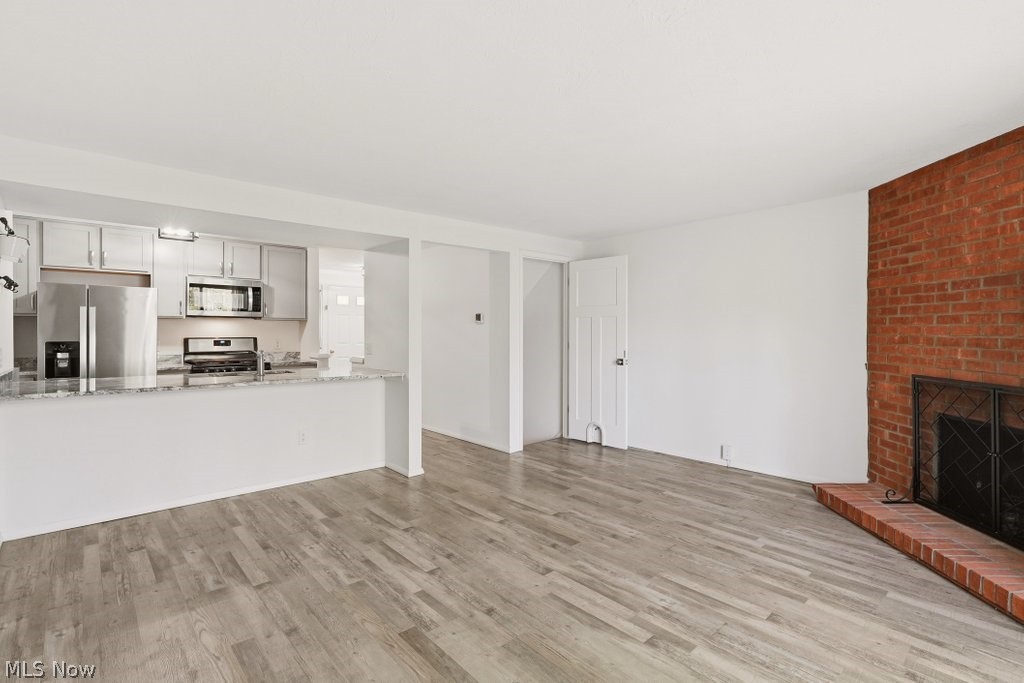 Woodland Lake Condo - Residential