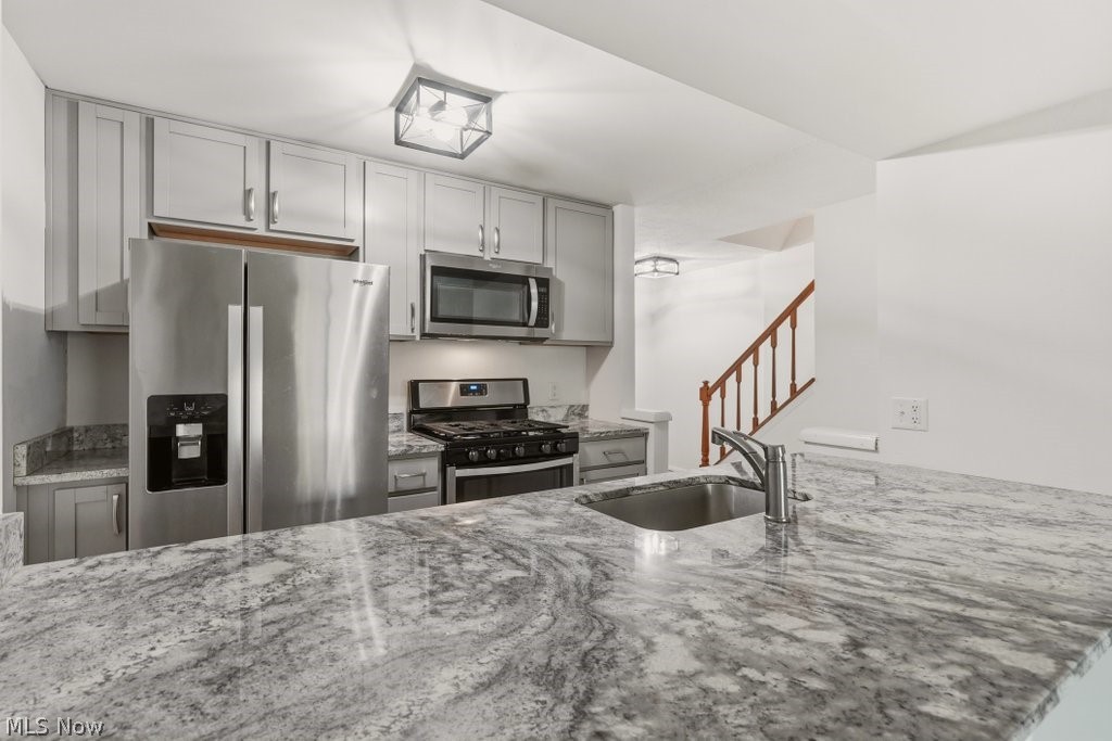 Woodland Lake Condo - Residential