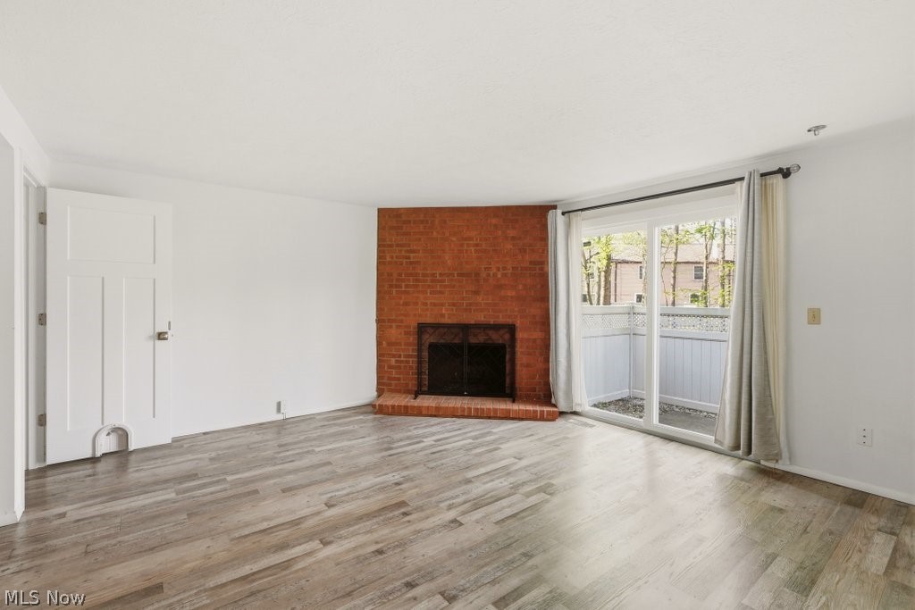 Woodland Lake Condo - Residential