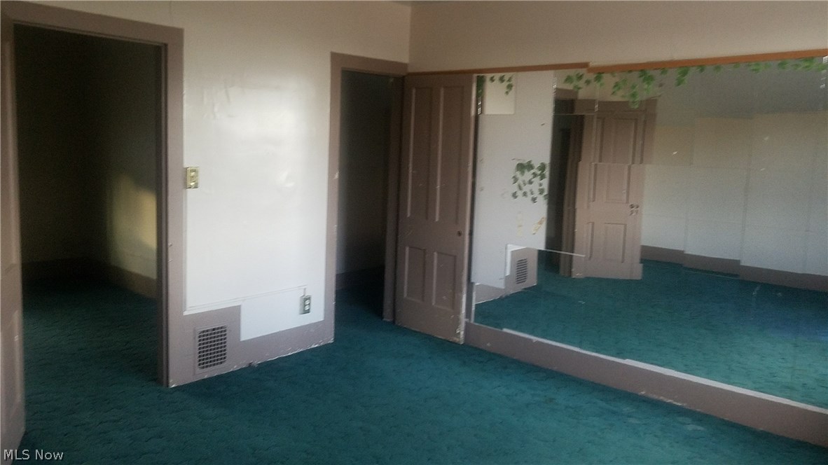 Koch & Wolf Allotment - Residential