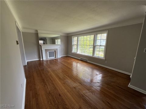 Tiny photo for 3596 Lindholm Road, Shaker Heights, OH 44120 (MLS # 5180239)