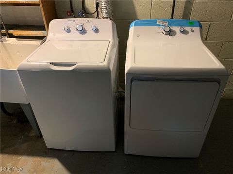 Tiny photo for 3596 Lindholm Road, Shaker Heights, OH 44120 (MLS # 5180239)