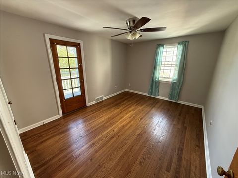 Tiny photo for 3596 Lindholm Road, Shaker Heights, OH 44120 (MLS # 5180239)