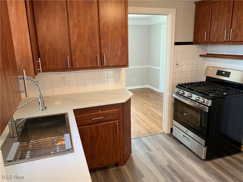 Tiny photo for 3596 Lindholm Road, Shaker Heights, OH 44120 (MLS # 5180239)