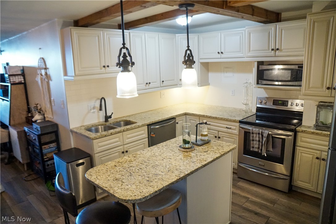 Bonneville Tower Condo - Residential