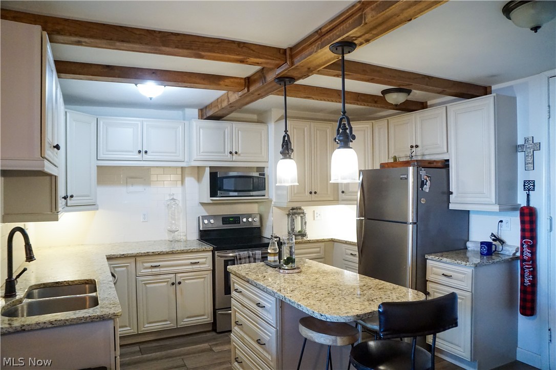 Bonneville Tower Condo - Residential