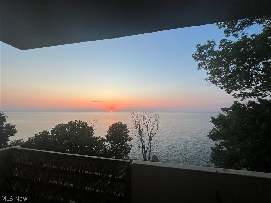 Bonneville Tower Condo - Residential