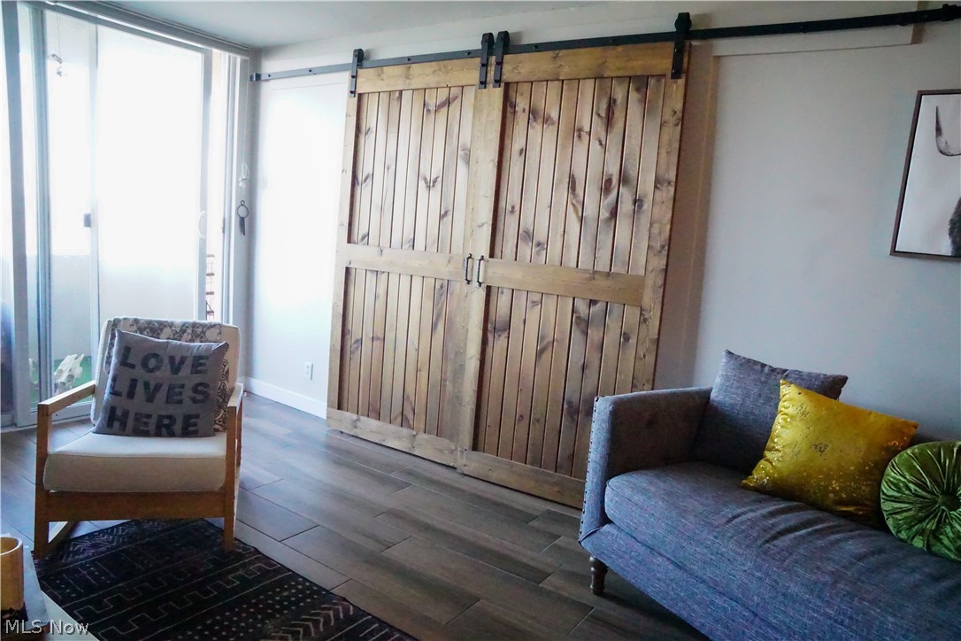 Bonneville Tower Condo - Residential