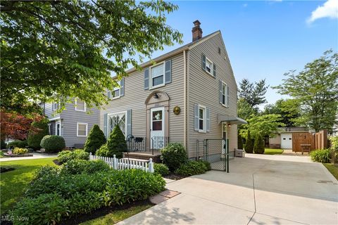 20953 Woodstock Avenue Fairview Park OH 44126