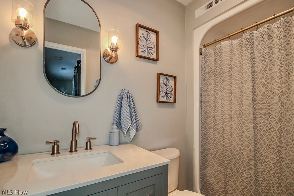 Chillicothe Road Condo - Residential
