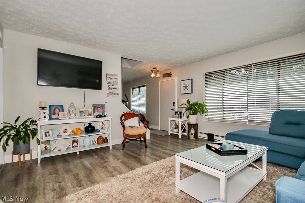 Chillicothe Road Condo - Residential