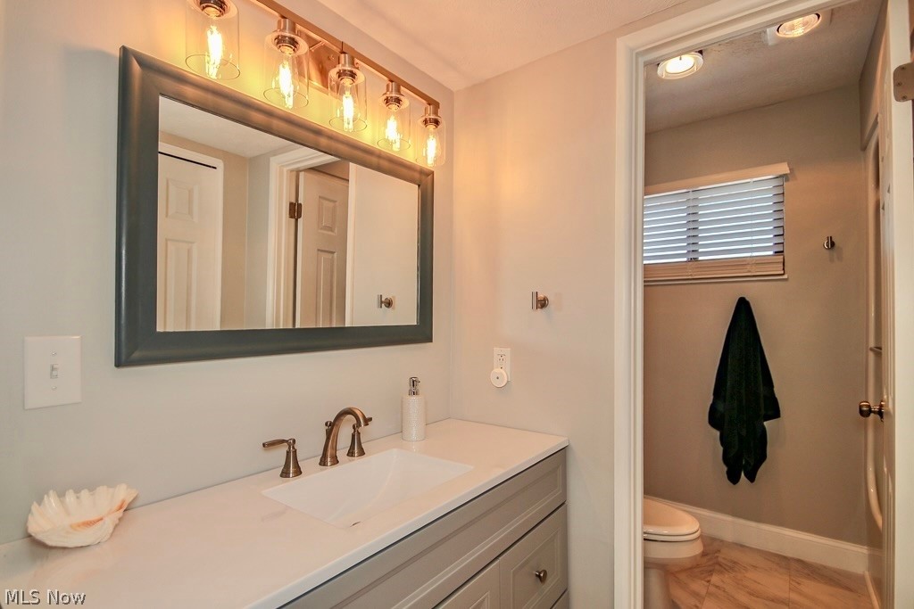 Chillicothe Road Condo - Residential