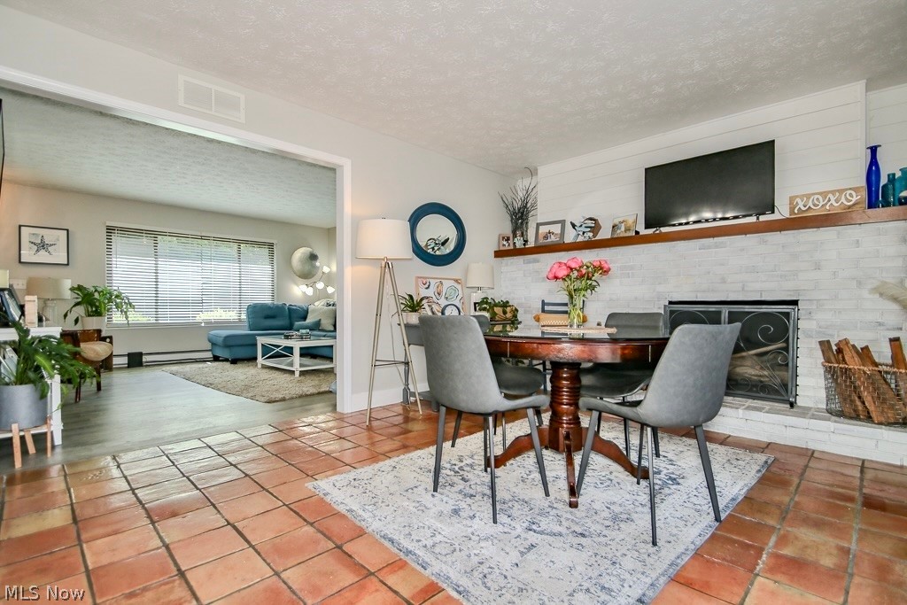 Chillicothe Road Condo - Residential