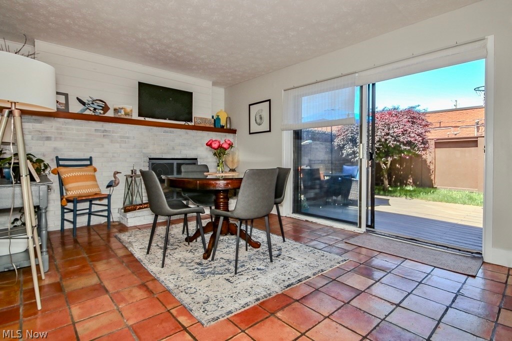Chillicothe Road Condo - Residential