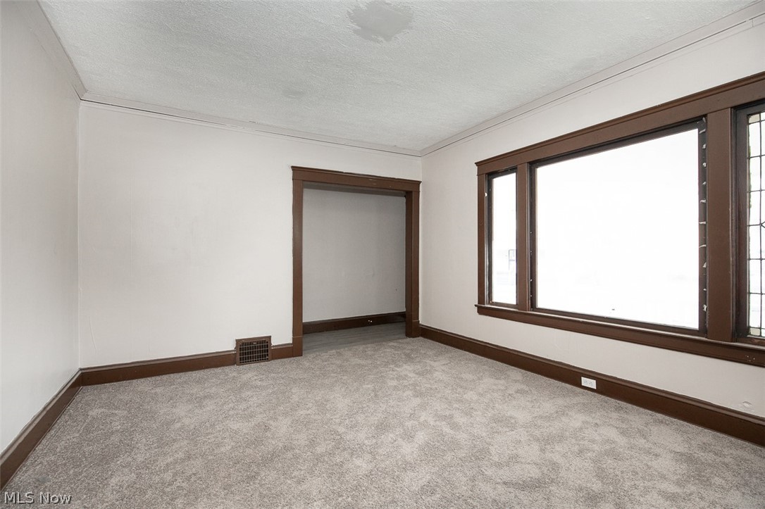 William Amblers - Residential Income