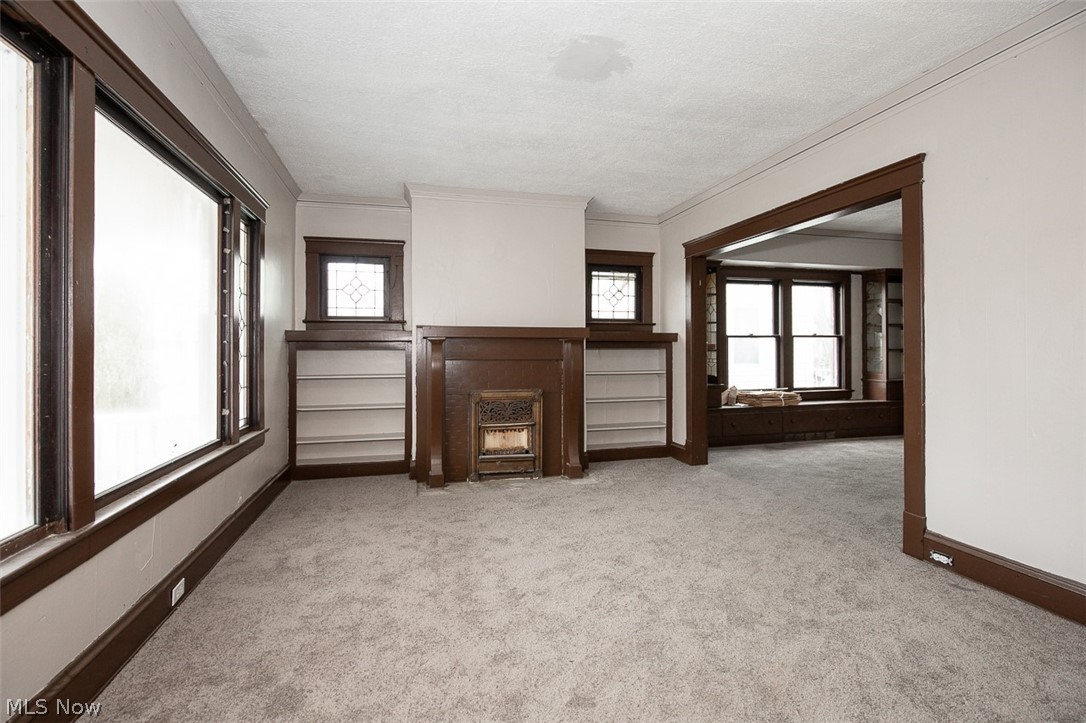 William Amblers - Residential Income