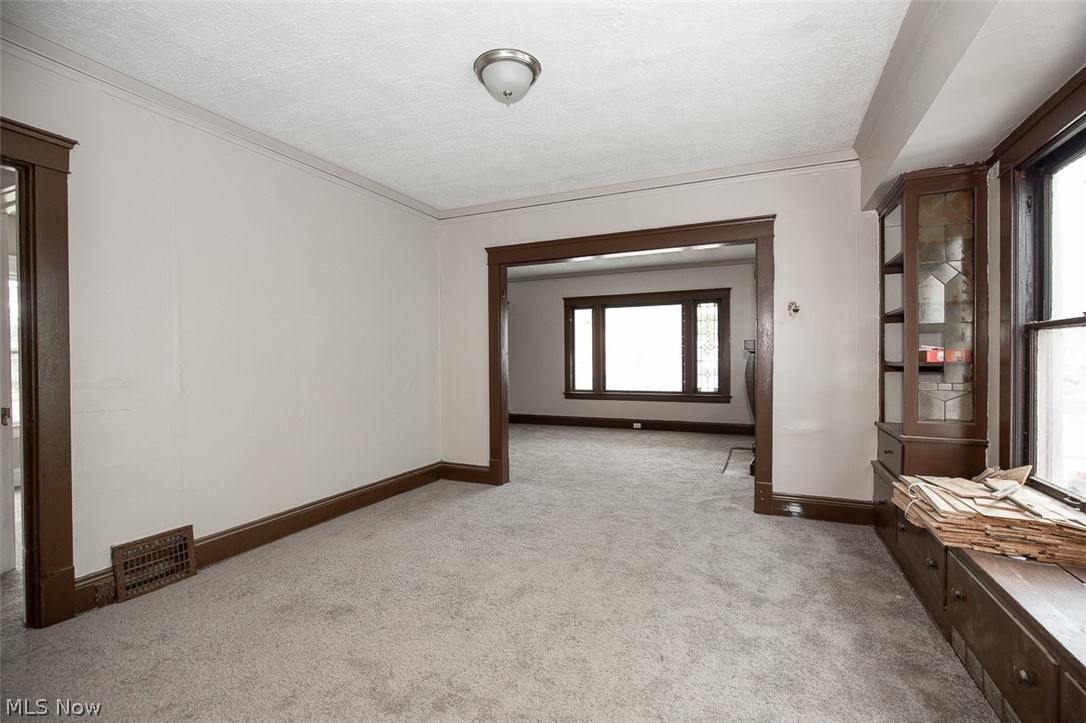 William Amblers - Residential Income