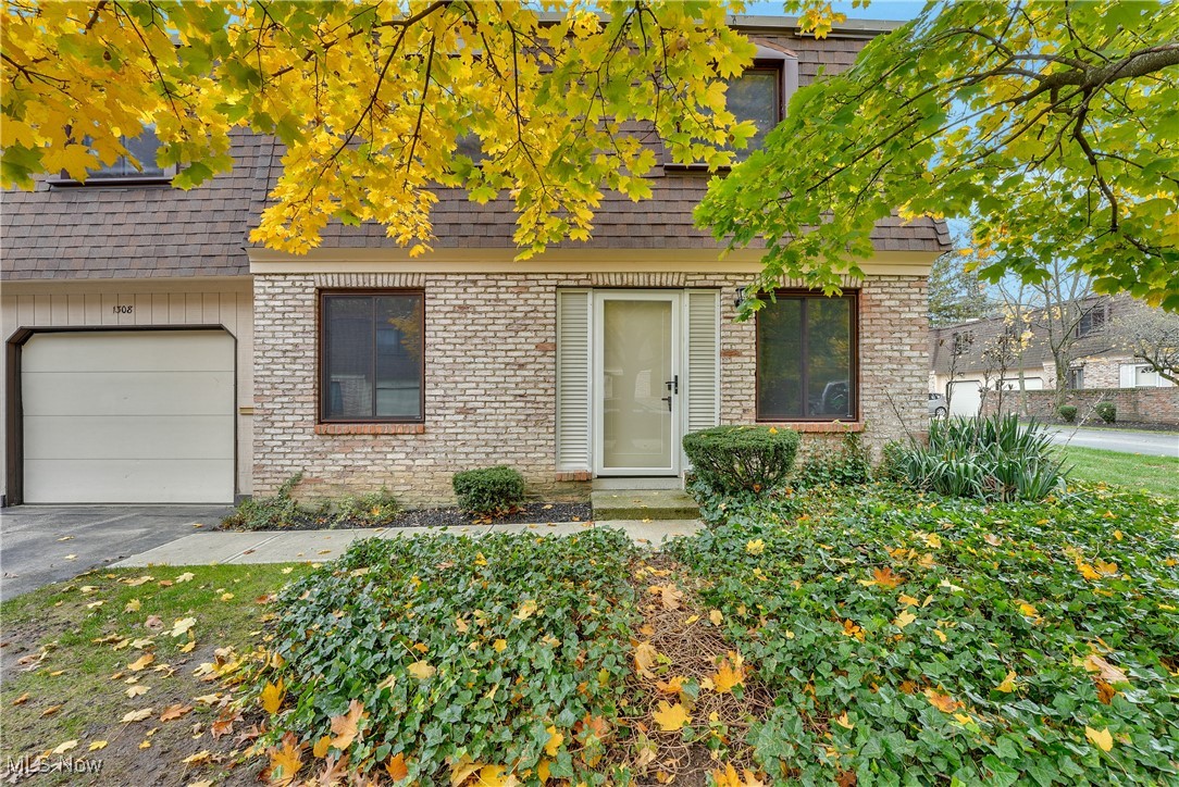 Cambridge Condo - Residential