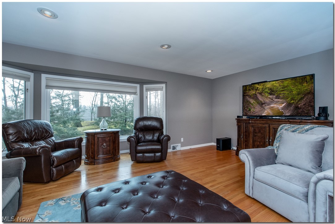 Scottish Hlnds 04 - Residential