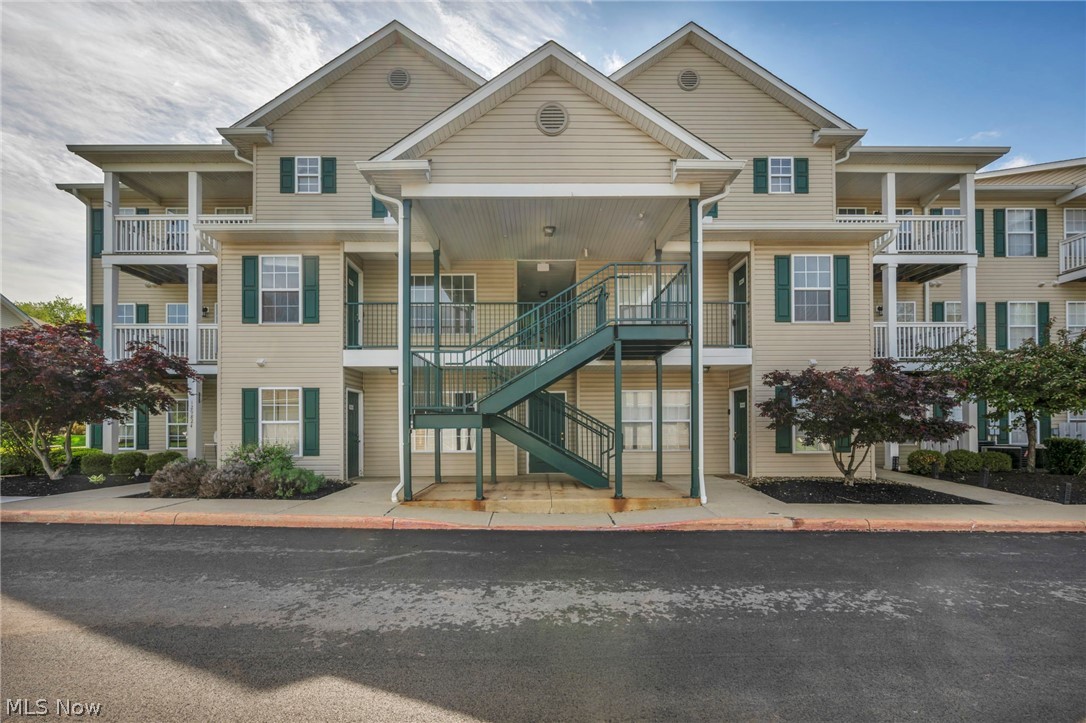 Lenox Greens Condo - Residential