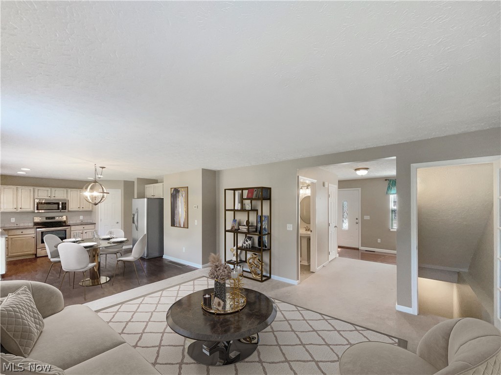 Highland Crk Ph 04 - Residential