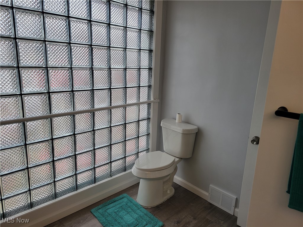 3701 Leopold Avenue, Cleveland, Ohio image 24