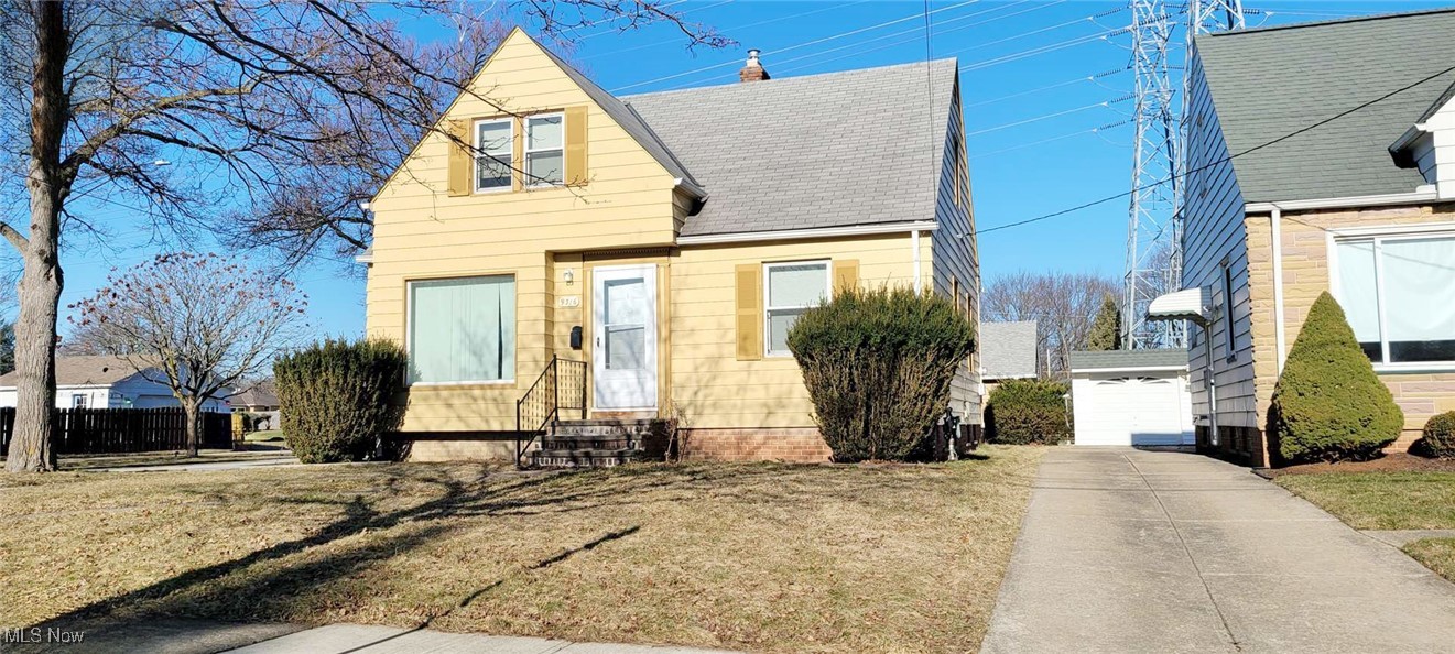 9316 Outlook Drive, Brooklyn, Ohio image 1