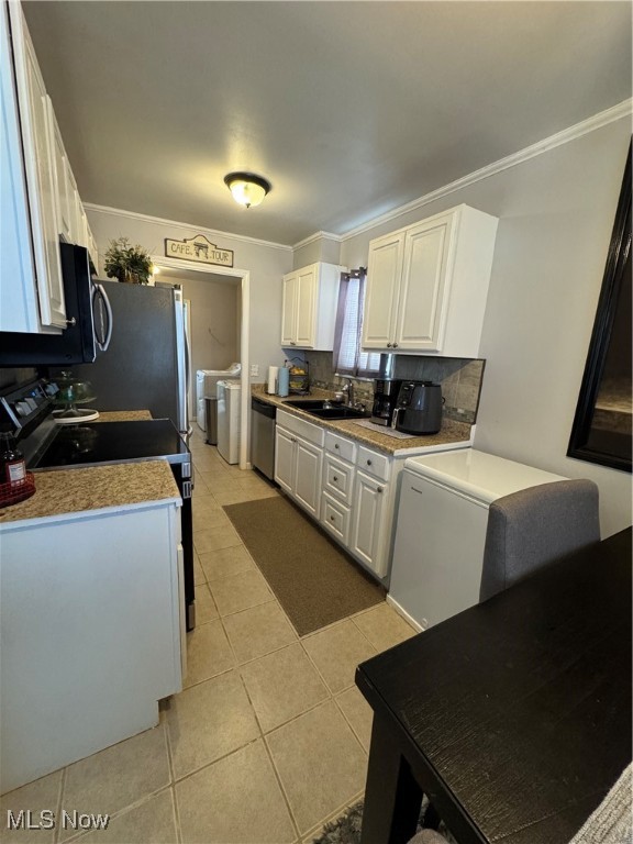 537 Willow Park Road, Elyria, Ohio image 11