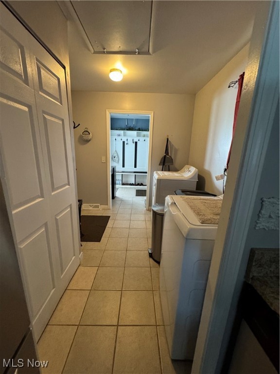 537 Willow Park Road, Elyria, Ohio image 27